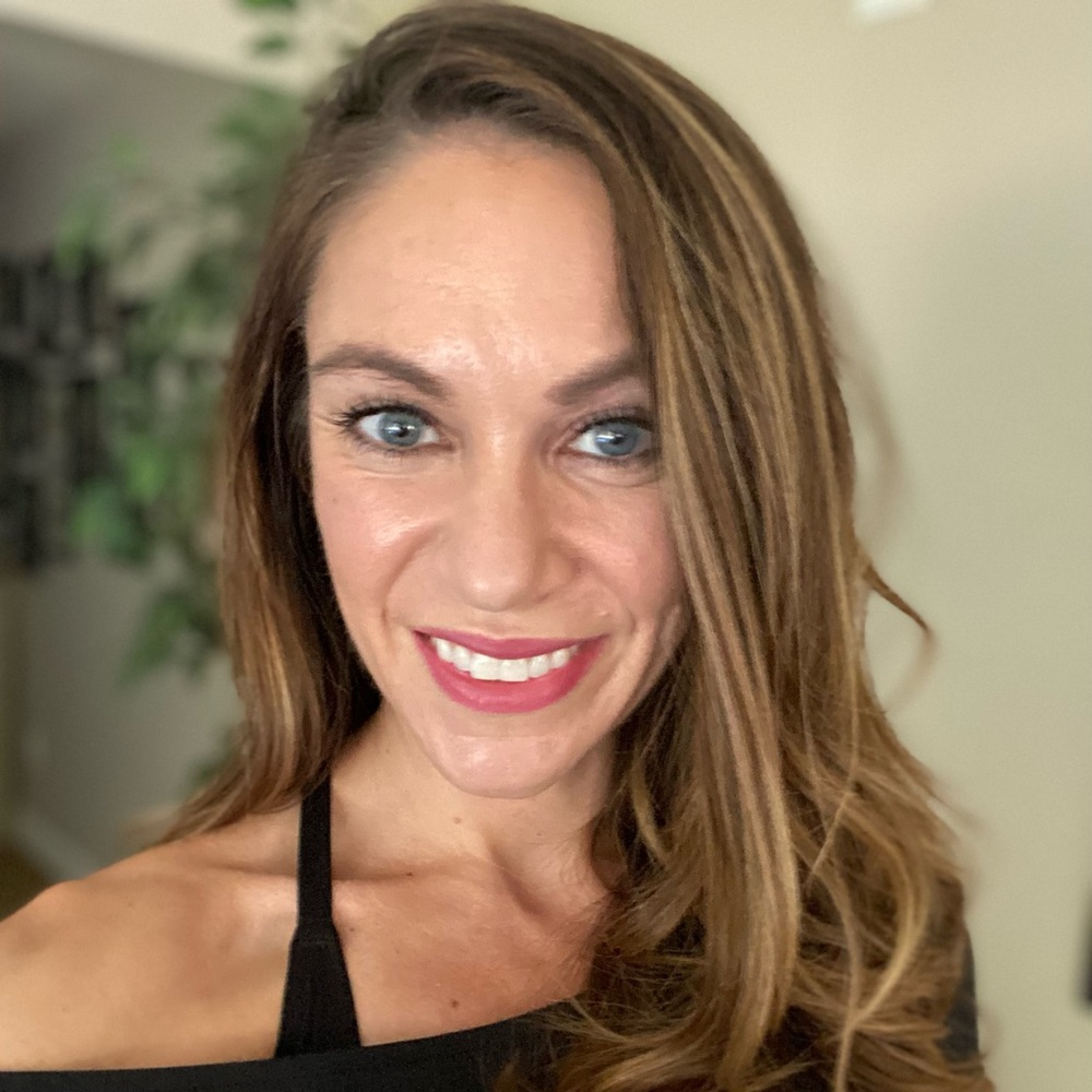 Meet your Posher, Jennifer